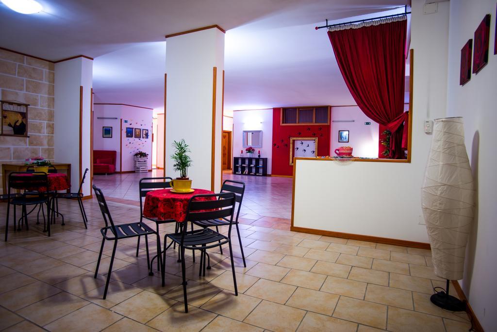Hotel Residence Lupiae Lecce Exterior foto